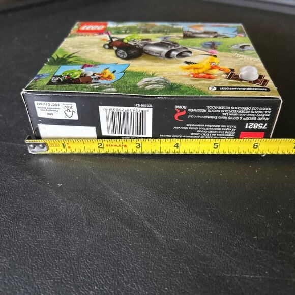 Lego Angry Birds Piggy Car Escape Set 75821 74 Pcs Chuck & Piggy Figures NEW - Picture 9 of 10